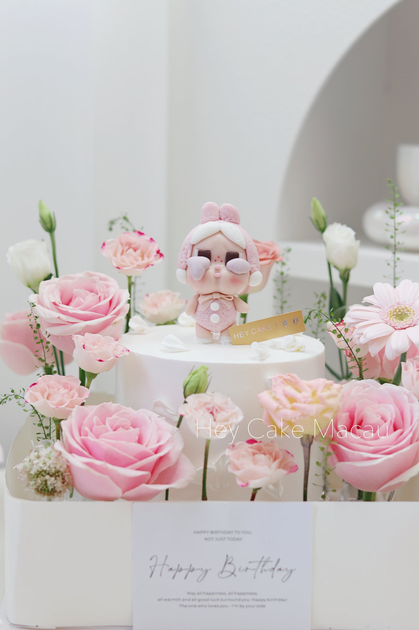 翻糖Cry baby 哭哭兔鮮花花園蛋糕