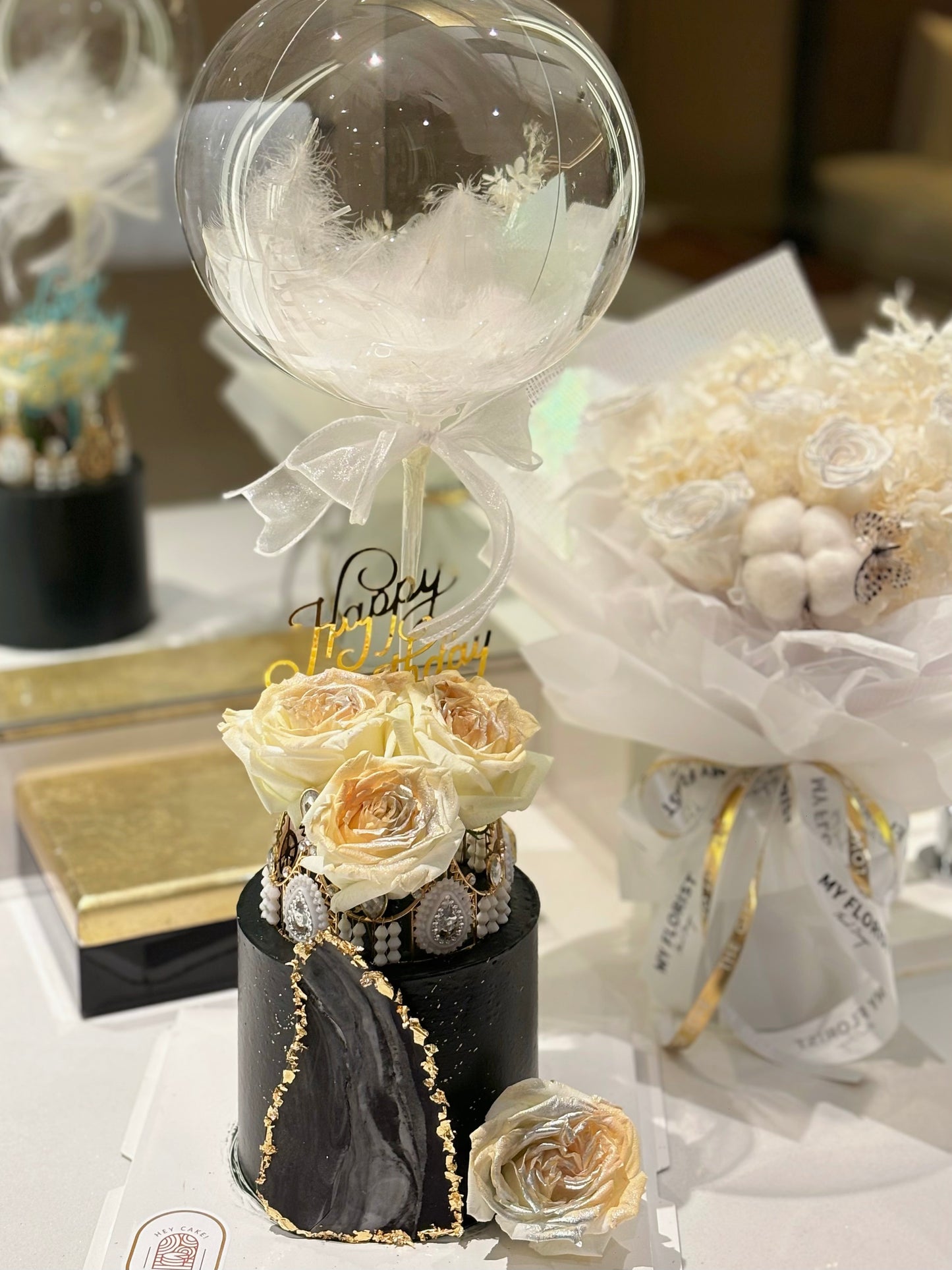 黑金皇冠鮮花蛋糕