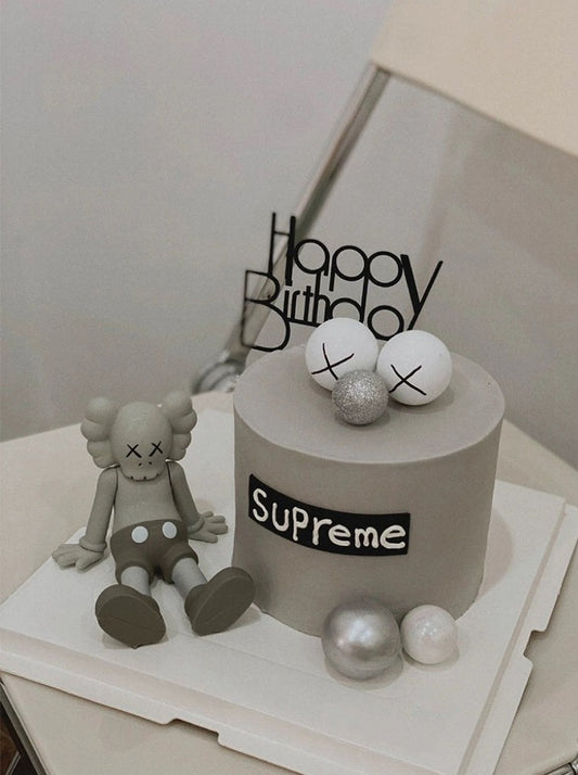 Kaws x 男士蛋糕