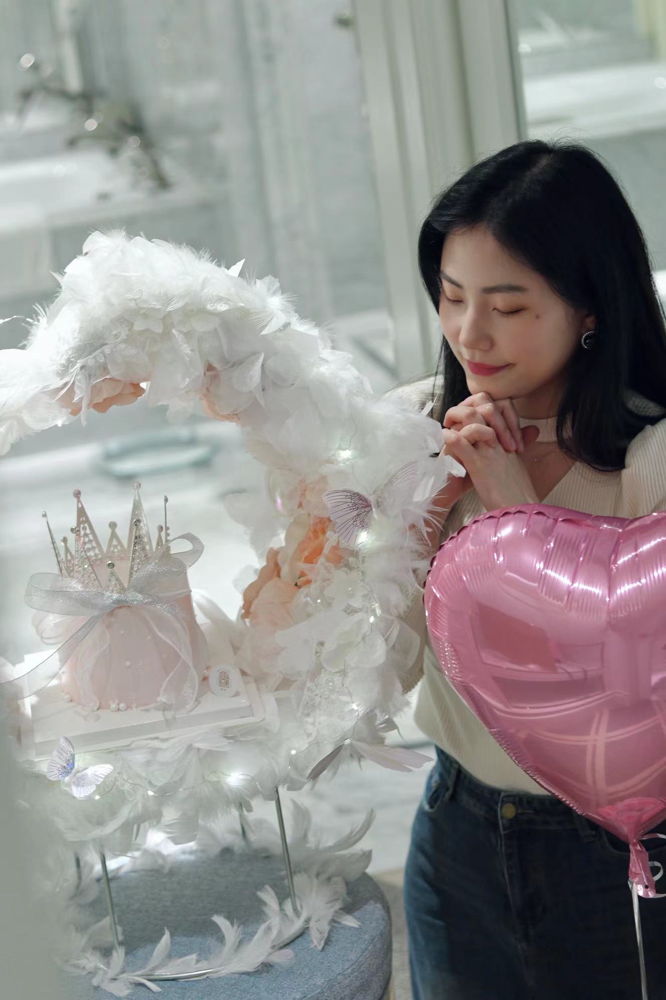 華麗月亮船鮮花蛋糕