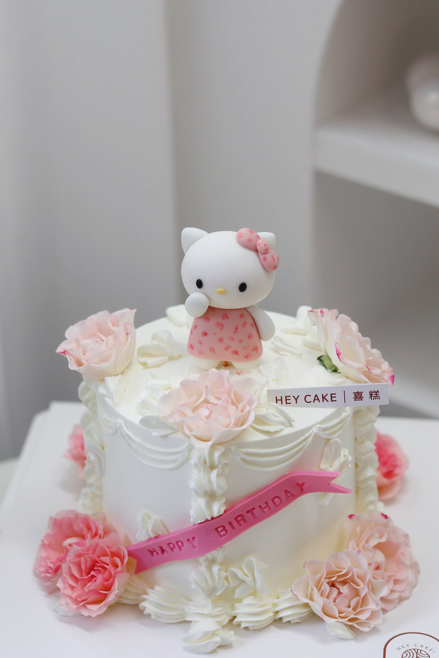 翻糖Hello Kitty 鮮花蛋糕
