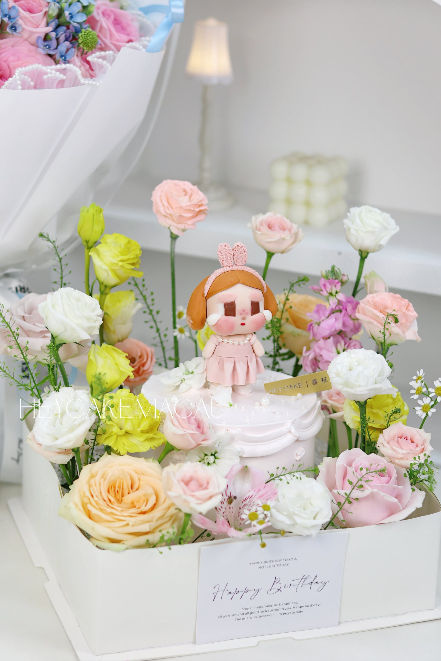 翻糖Cry baby Shiny Shiny 鮮花花園蛋糕